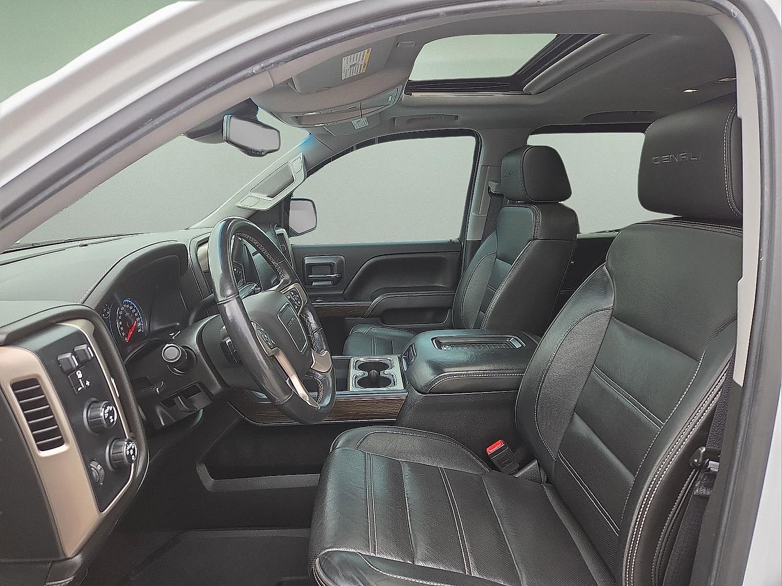 Used 2018 GMC Sierra 1500 Denali w/ Denali Ultimate Package AWD/4WD image 12