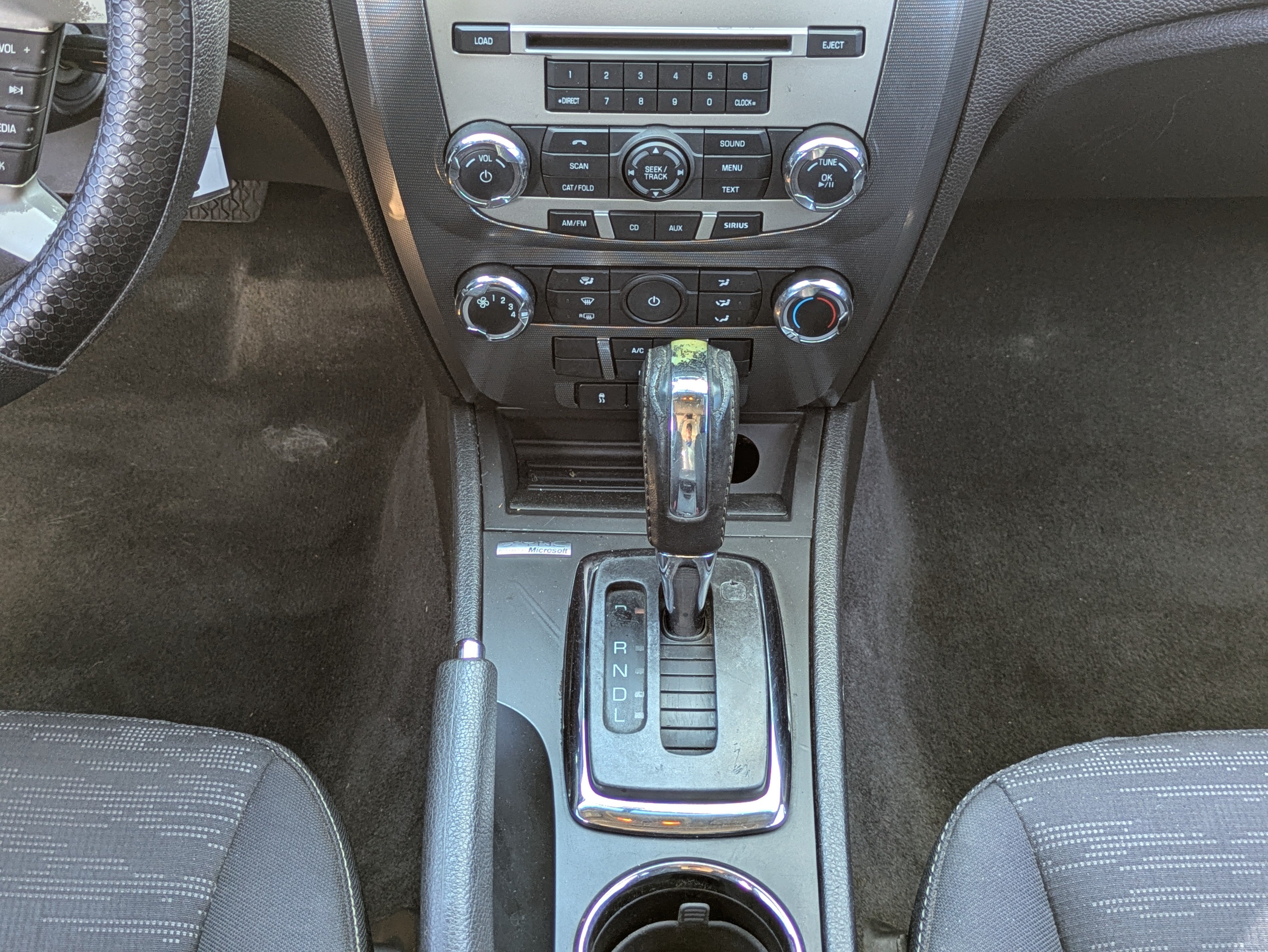 Used 2010 Ford Fusion SE FWD image 18