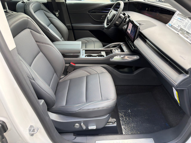 New 2026 Lincoln Nautilus Premier w/ Equipment Group 102A AWD/4WD image 14