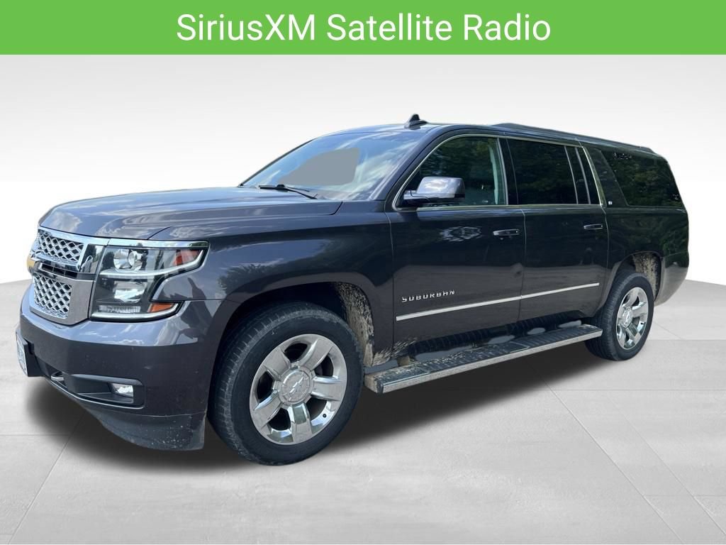 Used 2017 Chevrolet Suburban LT w/ LT Signature Package AWD/4WD image 12