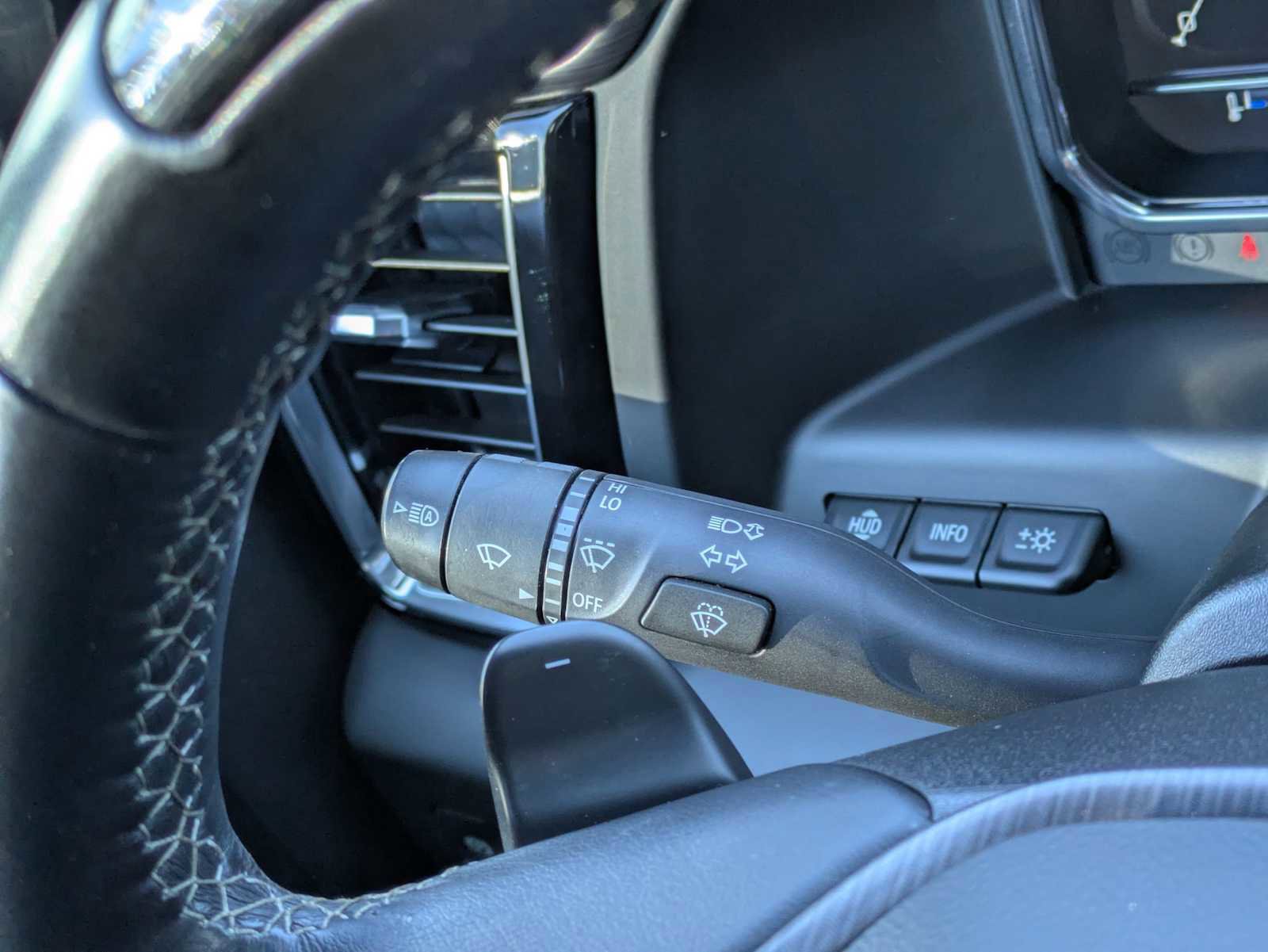 Used 2024 GMC Sierra 1500 Denali Ultimate AWD/4WD image 28