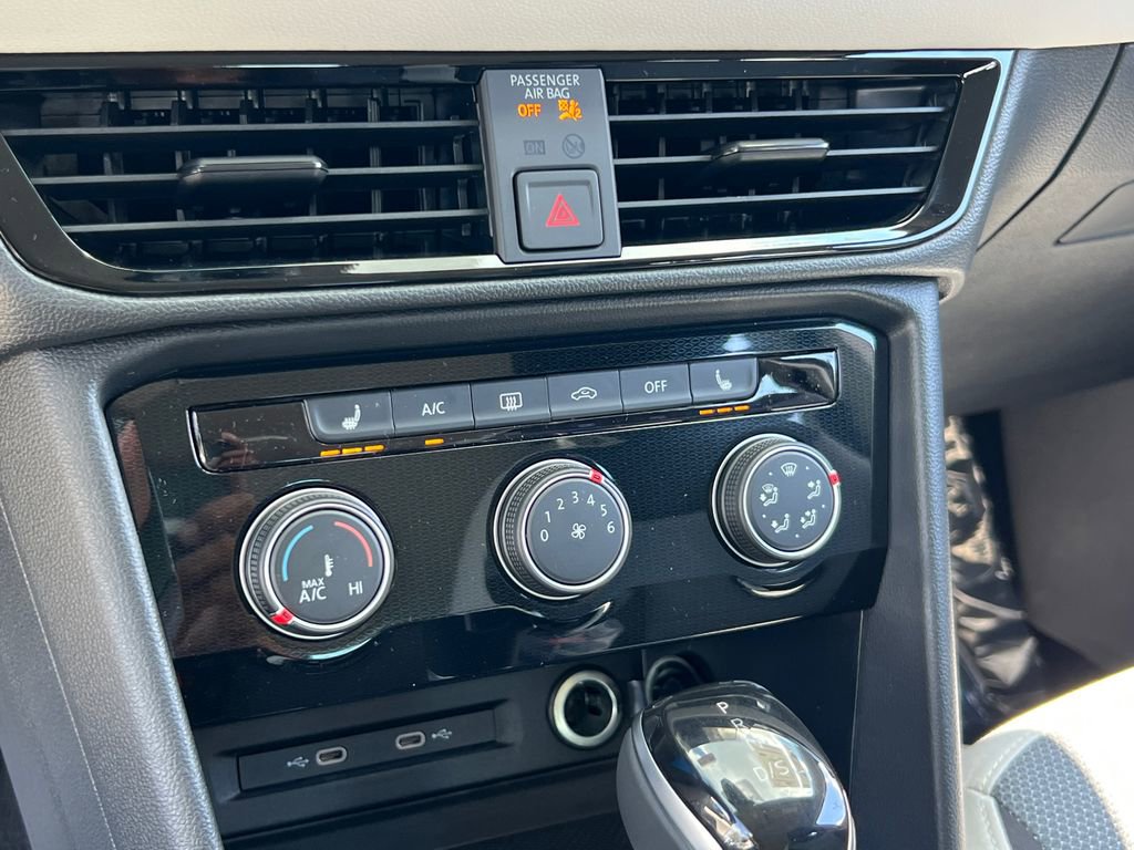 New 2025 Volkswagen Taos S image 25