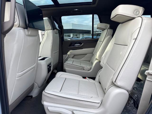 New 2026 GMC Yukon Denali w/ Denali Reserve Package image 14