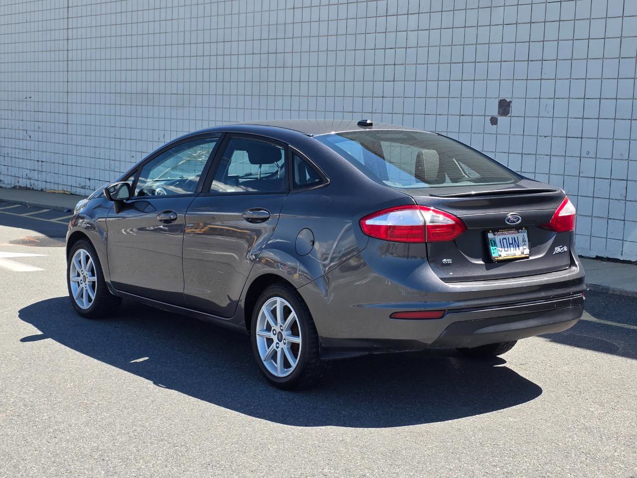 Used 2017 Ford Fiesta SE w/ Equipment Group 201A FWD image 5