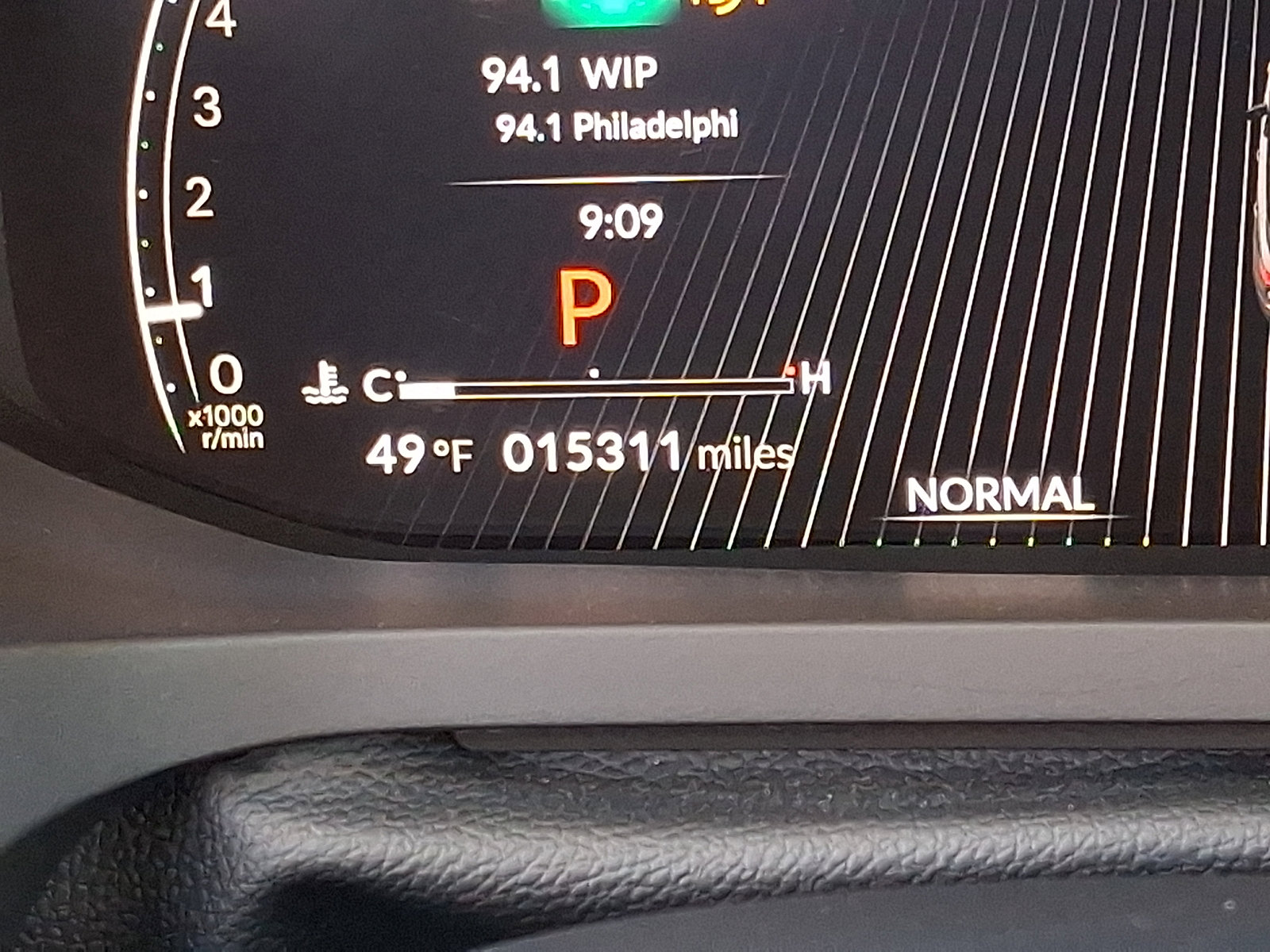 Used 2025 Acura MDX SH-AWD w/ Advance Package image 21