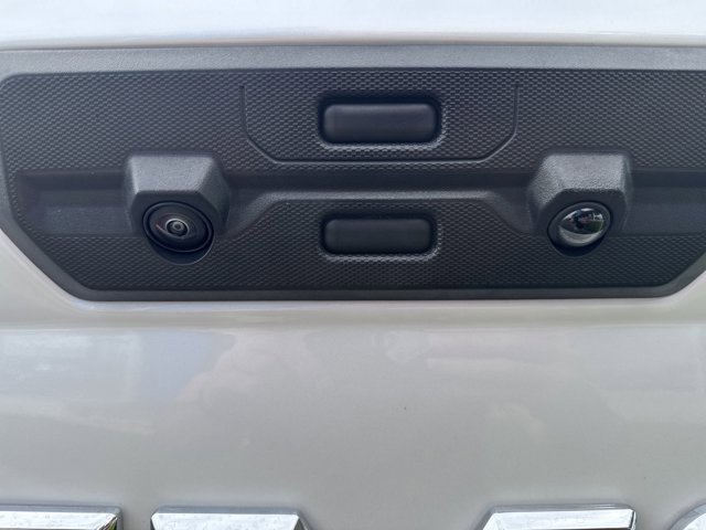 Used 2024 GMC Sierra 1500 Denali w/ Technology Package image 13