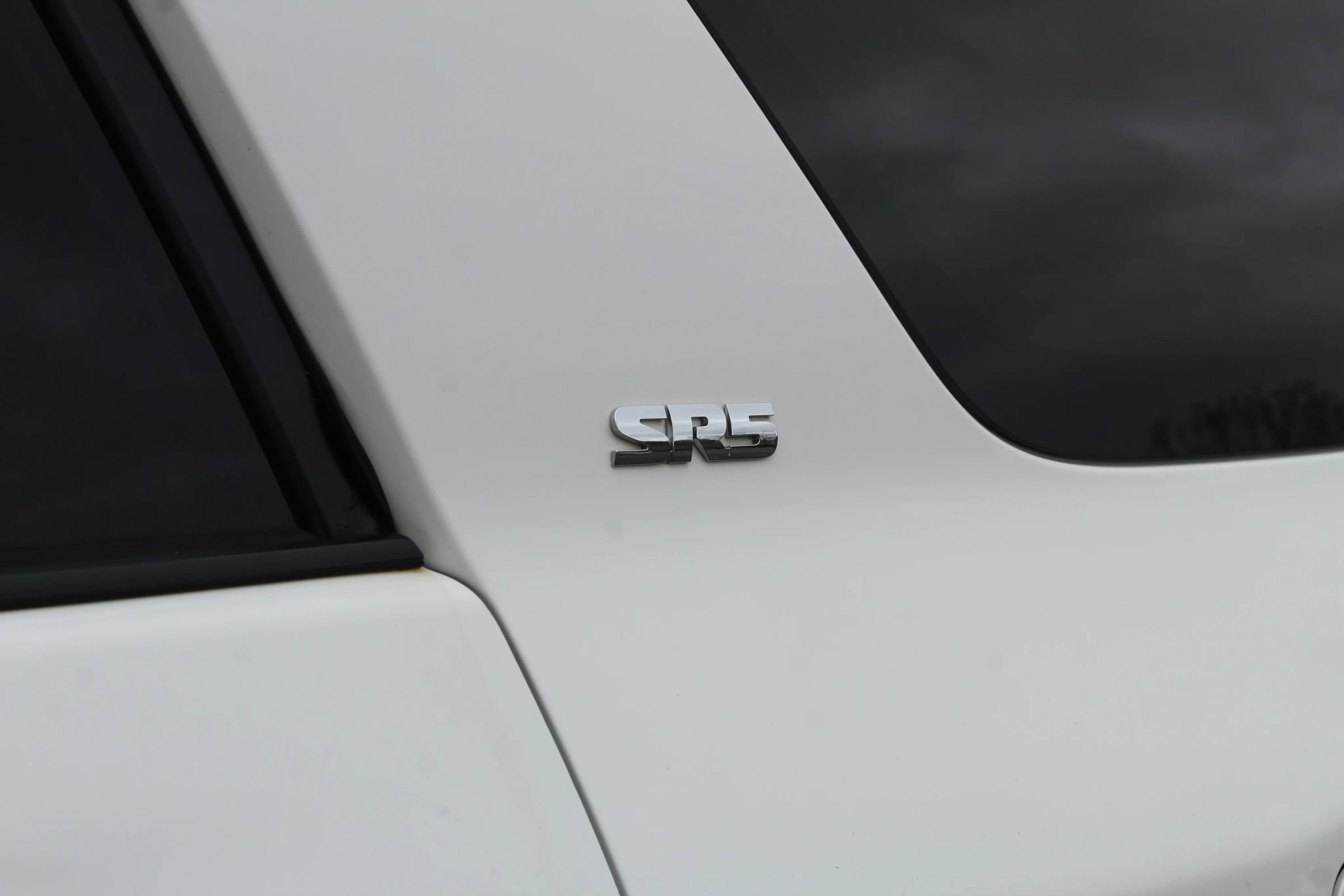 Used 2015 Toyota 4Runner SR5 image 43