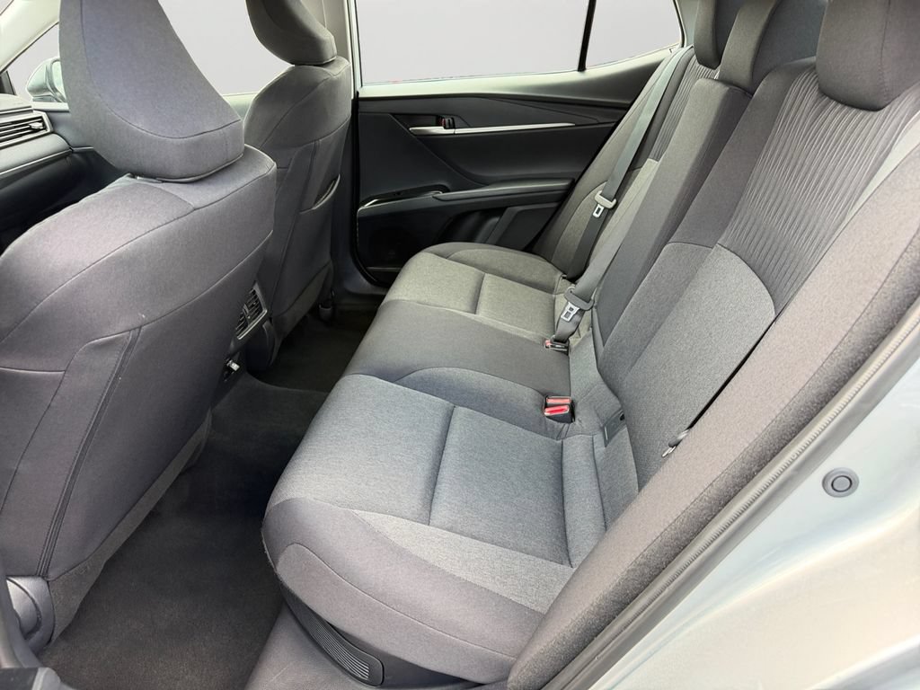 Used 2025 Toyota Camry LE FWD image 15