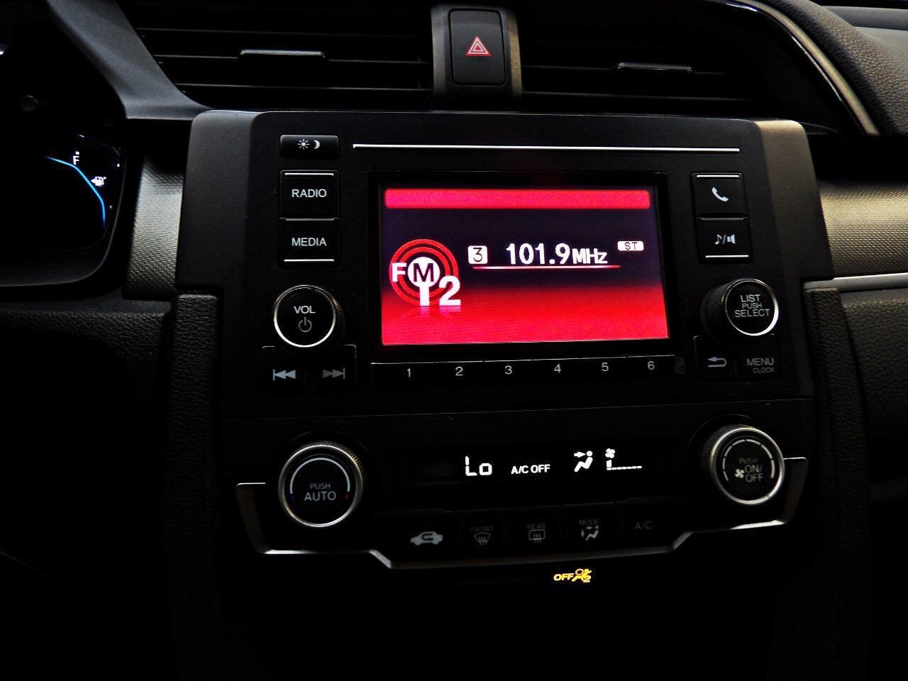 Used 2020 Honda Civic LX image 19