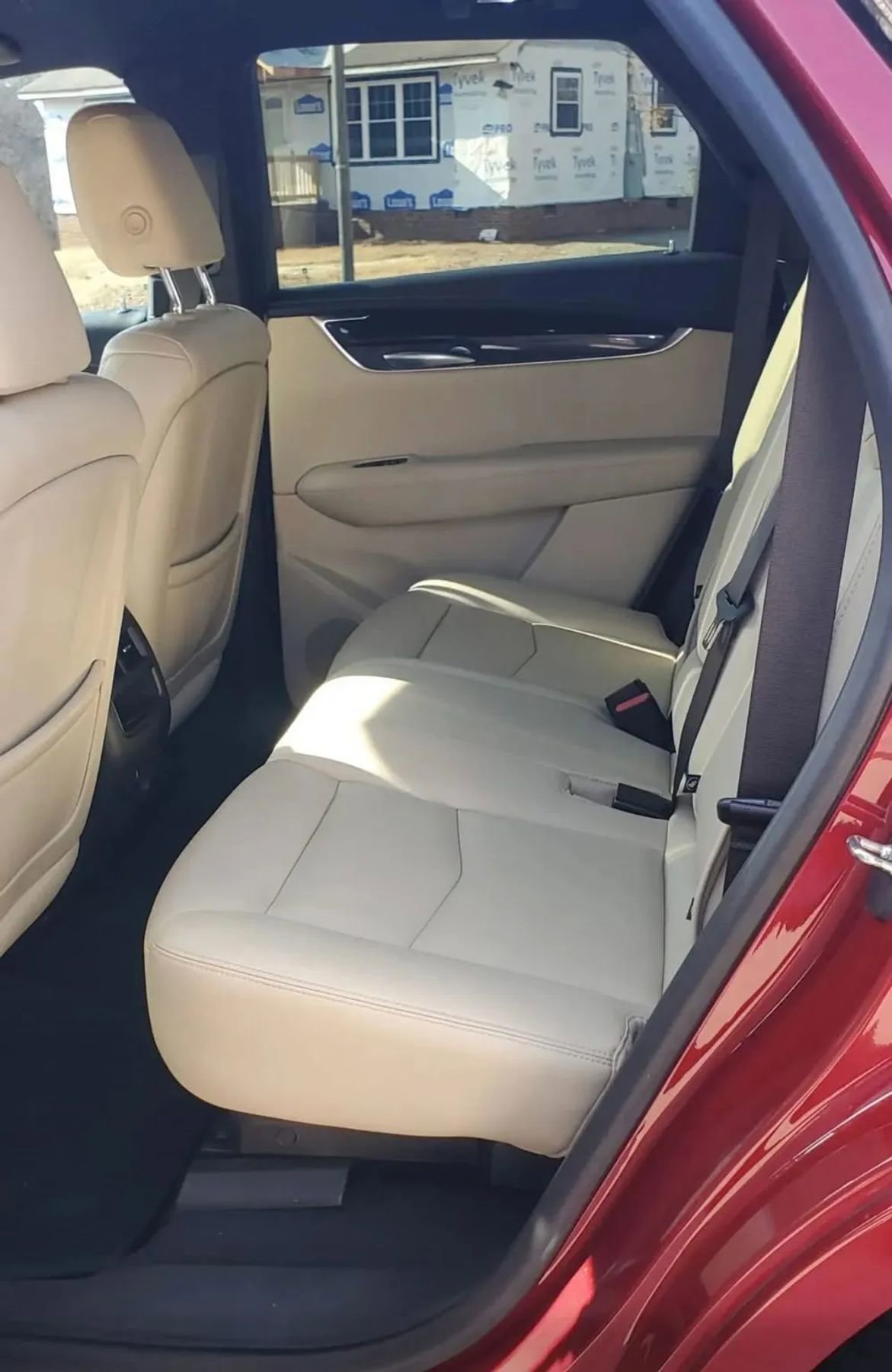 Used 2019 Cadillac XT5 Sport Utility 4D image 9