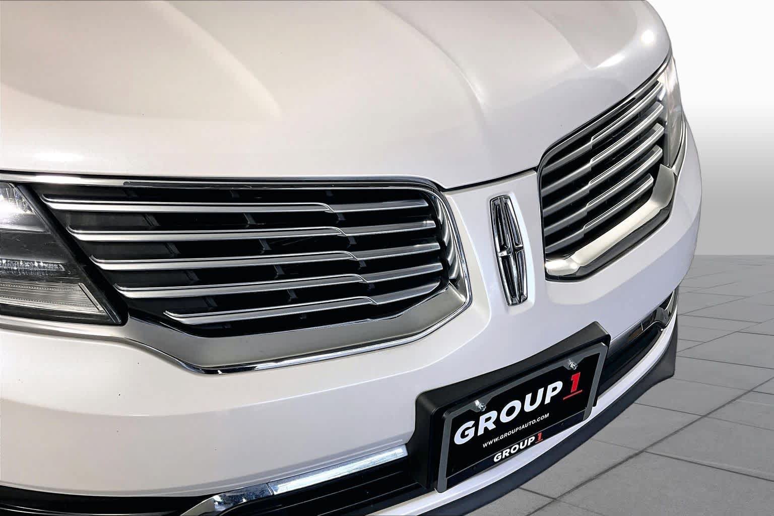 Used 2017 Lincoln MKX Black Label w/ Lincoln MKX Climate Package AWD/4WD image 28