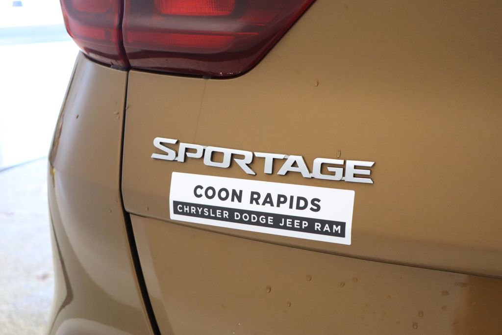 Used 2020 Kia Sportage LX w/ LX Popular Package AWD/4WD image 20