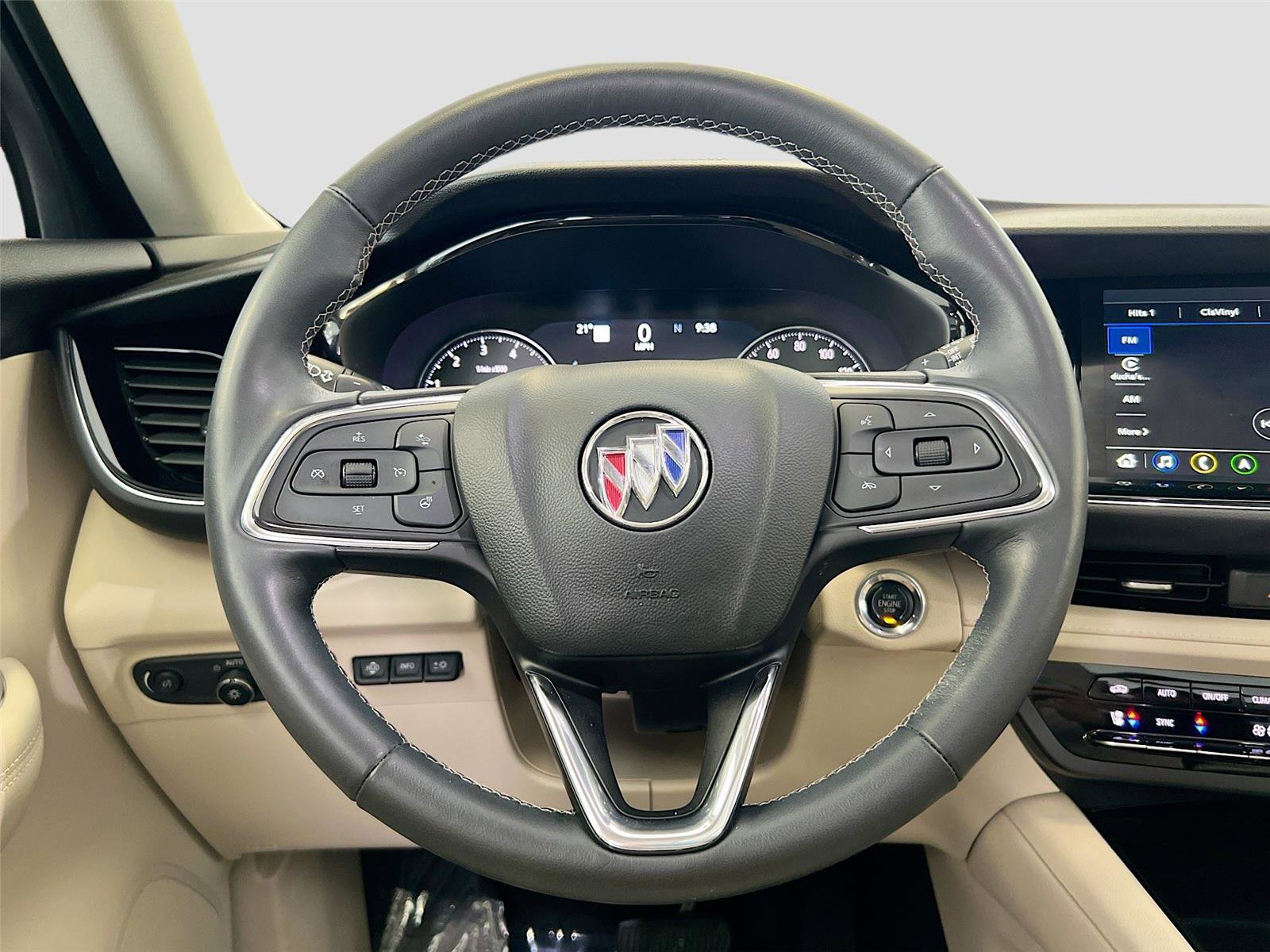 Used 2022 Buick Envision Avenir w/ Technology Package II image 12