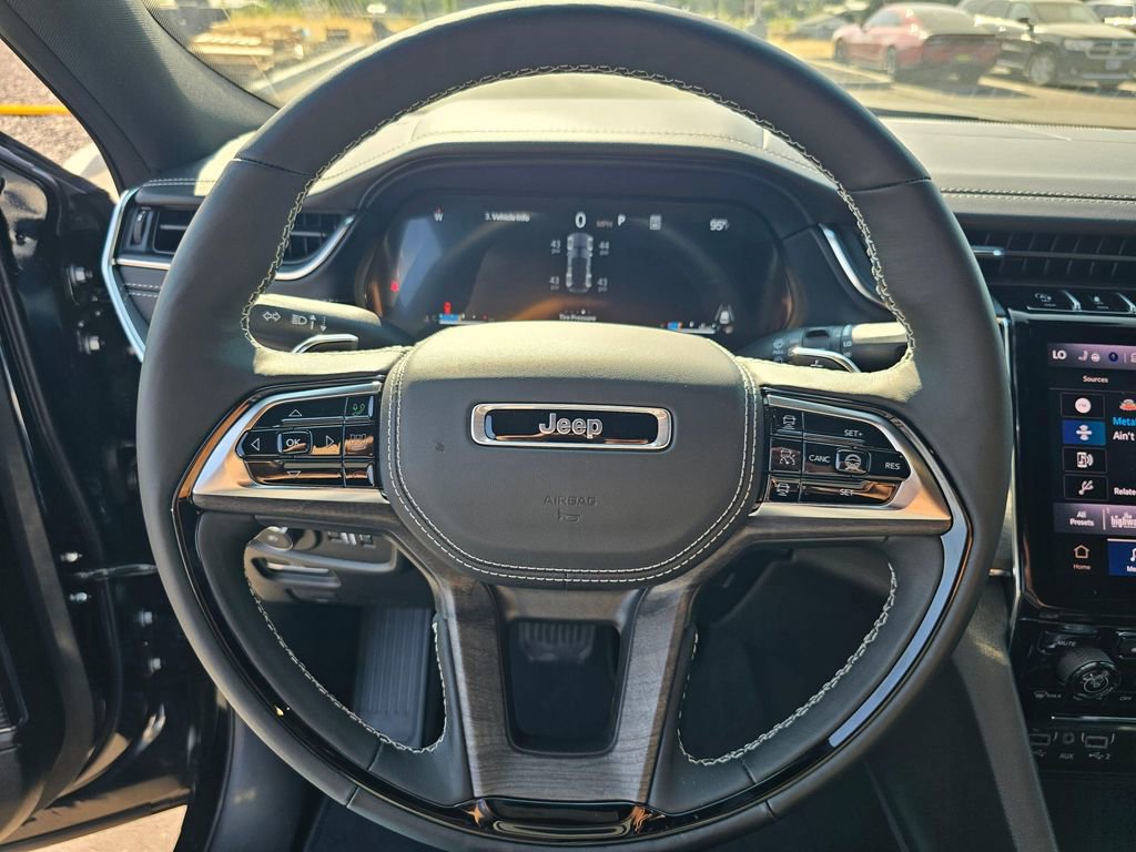 New 2025 Jeep Grand Cherokee Overland w/ Adv Protech Group III image 16