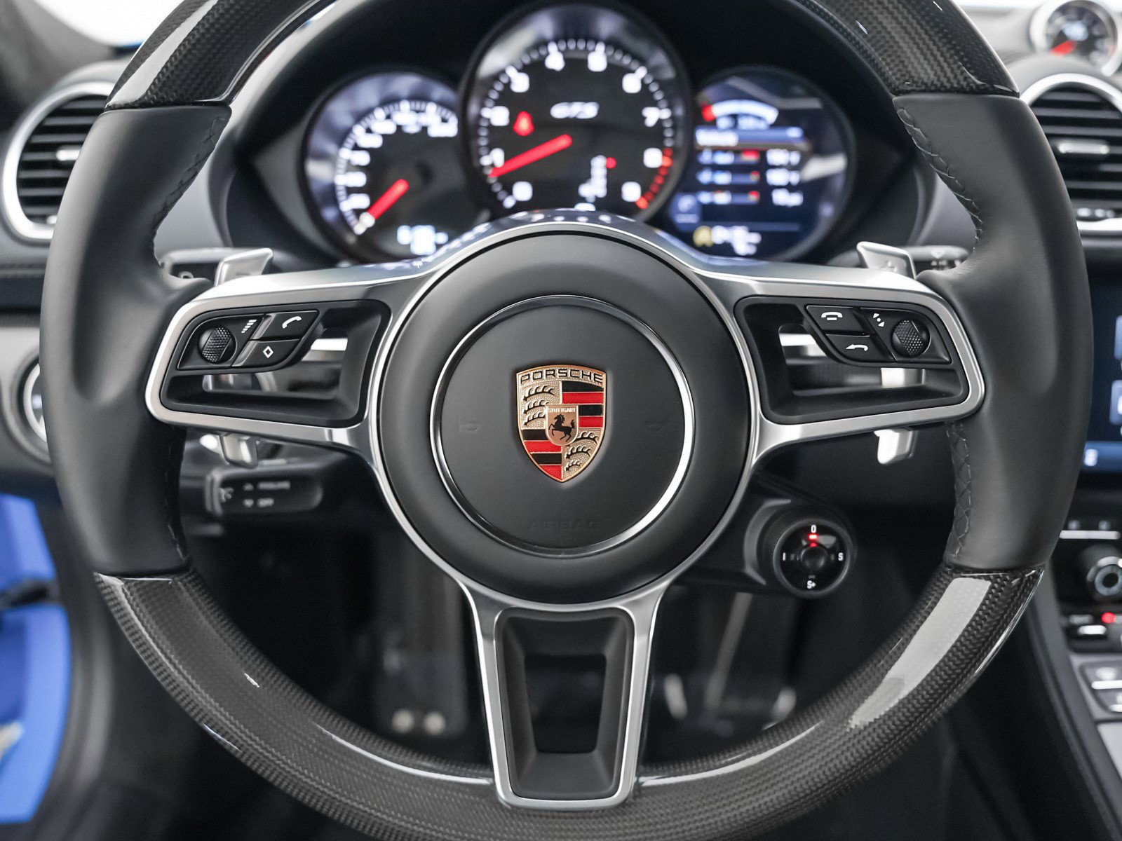 Used 2025 Porsche 718 Cayman GT4 image 15