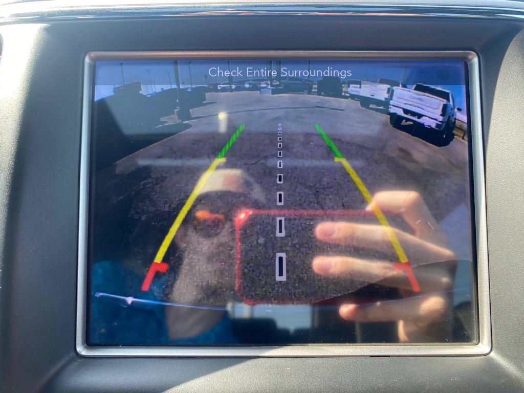 Used 2018 Jeep Grand Cherokee Overland RWD image 20