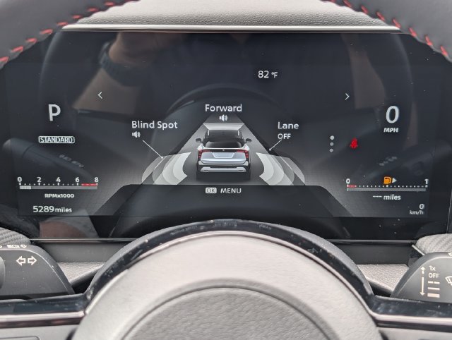 Used 2025 Nissan Kicks SR w/ Illumination Package FWD image 27