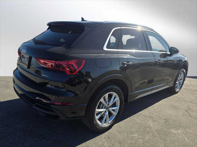 Certified 2024 Audi Q3 2.0T Premium image 3