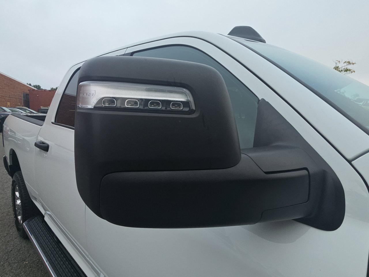Used 2025 RAM 2500 Big Horn AWD/4WD image 15