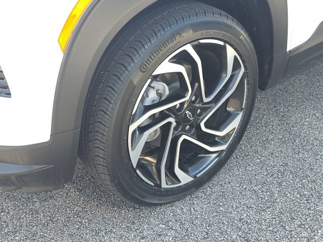 Used 2024 Chevrolet TrailBlazer RS w/ Driver Confidence Package AWD/4WD image 9
