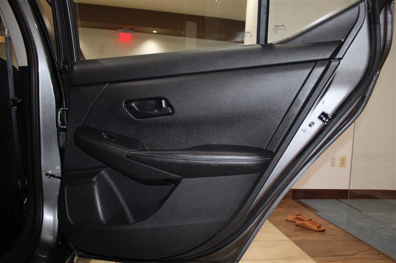Used 2024 Nissan Sentra SV image 34
