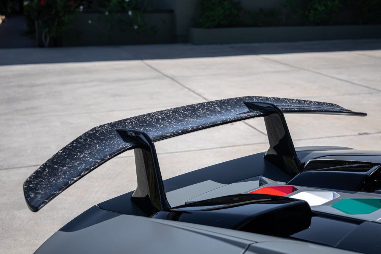 Used 2018 Lamborghini Huracan Performante image 86