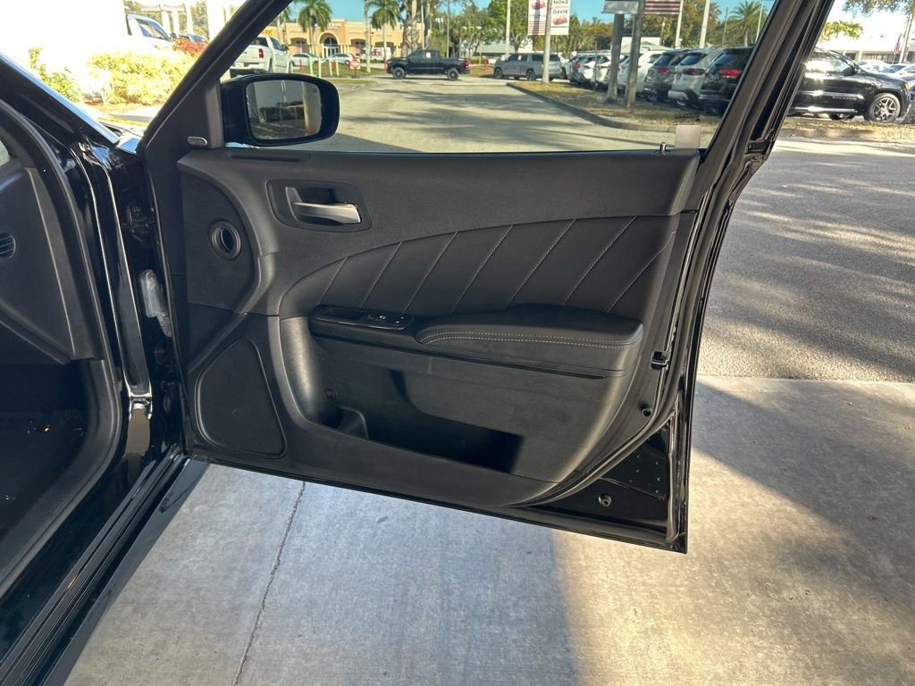 Used 2023 Dodge Charger GT w/ Blacktop Package image 23