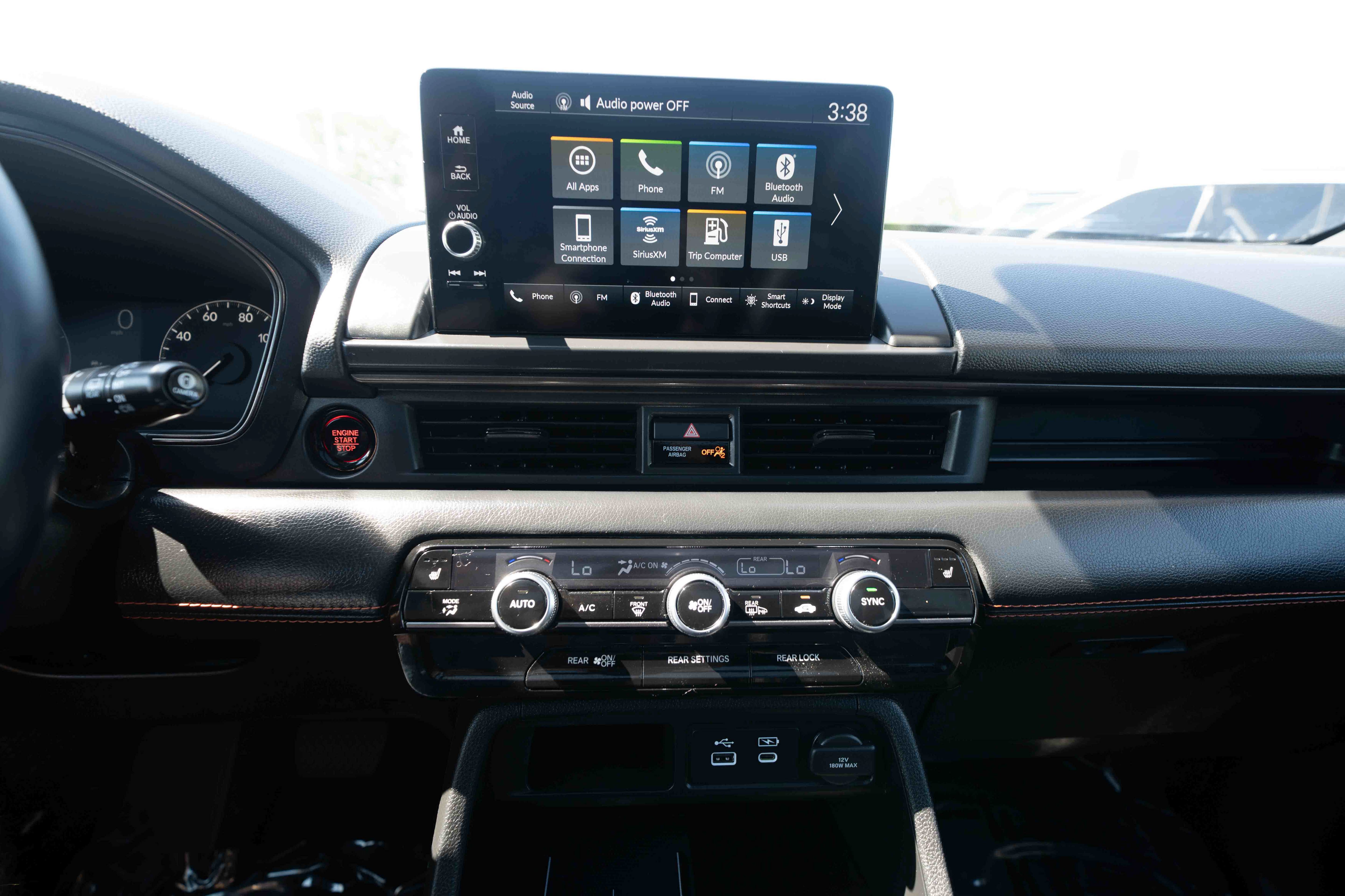Certified 2025 Honda Pilot TrailSport image 17