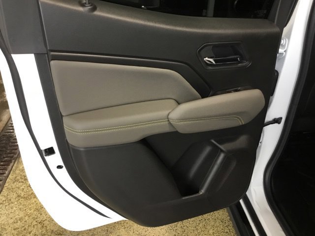 New 2026 Chevrolet Colorado ZR2 w/ Technology Package AWD/4WD image 40