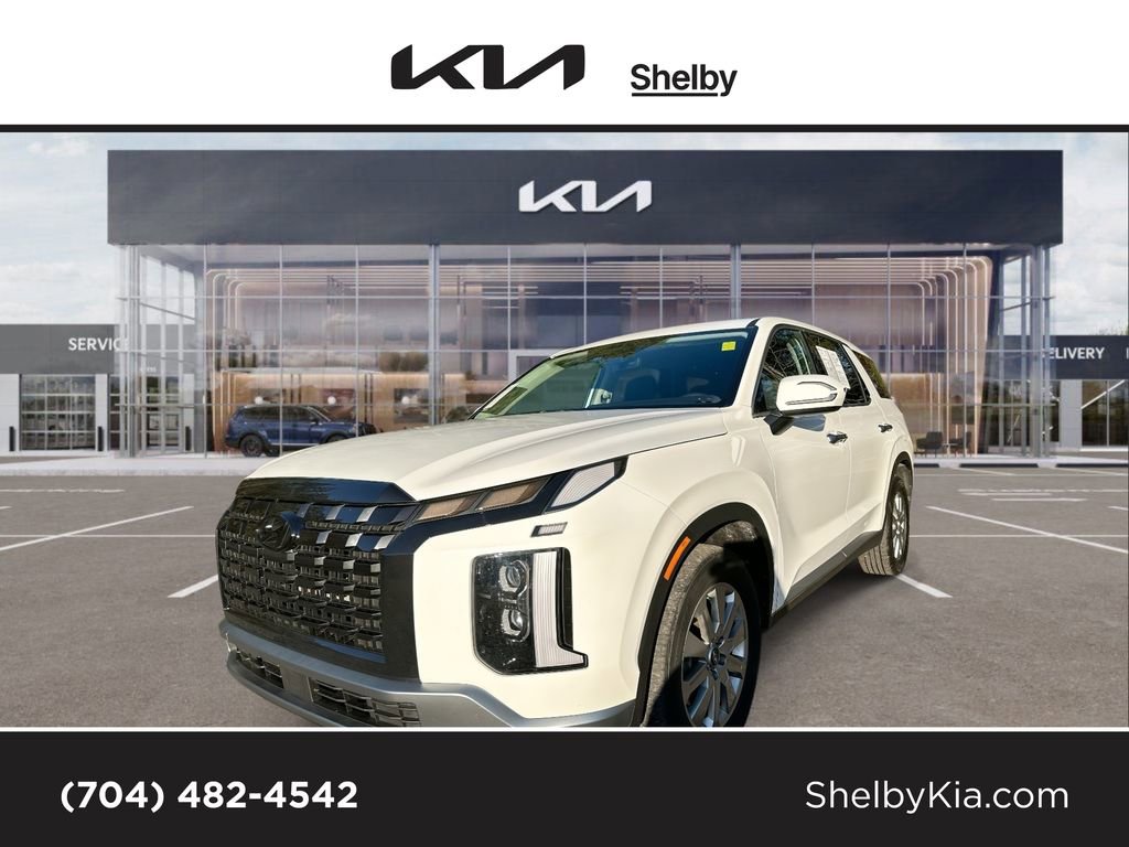 Used 2023 Hyundai Palisade SE w/ Cargo Package