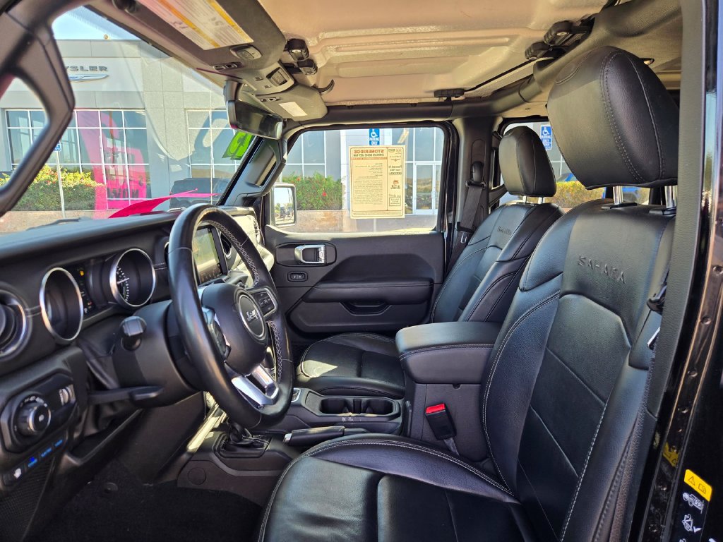 Used 2023 Jeep Wrangler Unlimited Sahara w/ Cold Weather Group AWD/4WD image 31