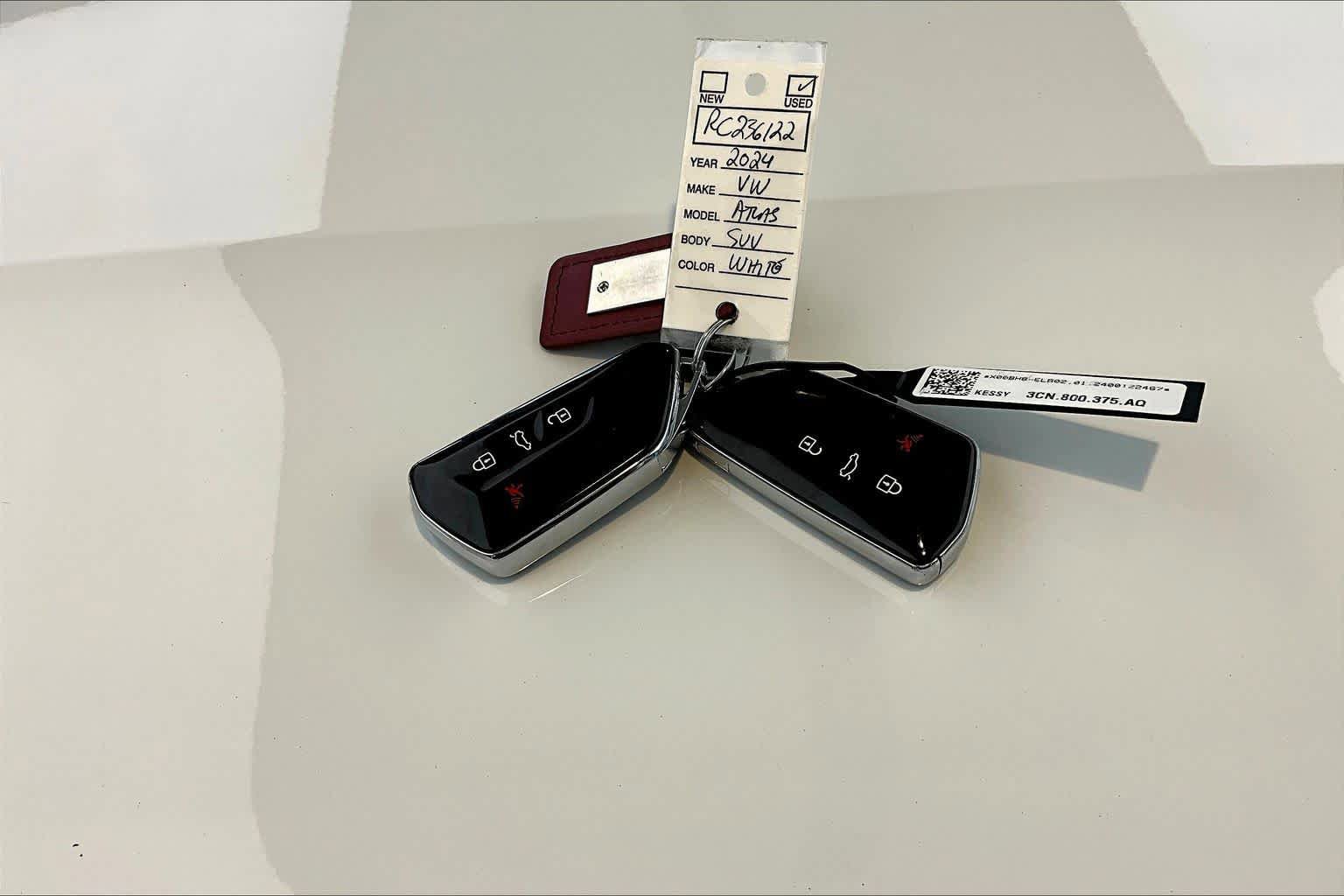 Used 2024 Volkswagen Atlas Cross Sport SE FWD image 14