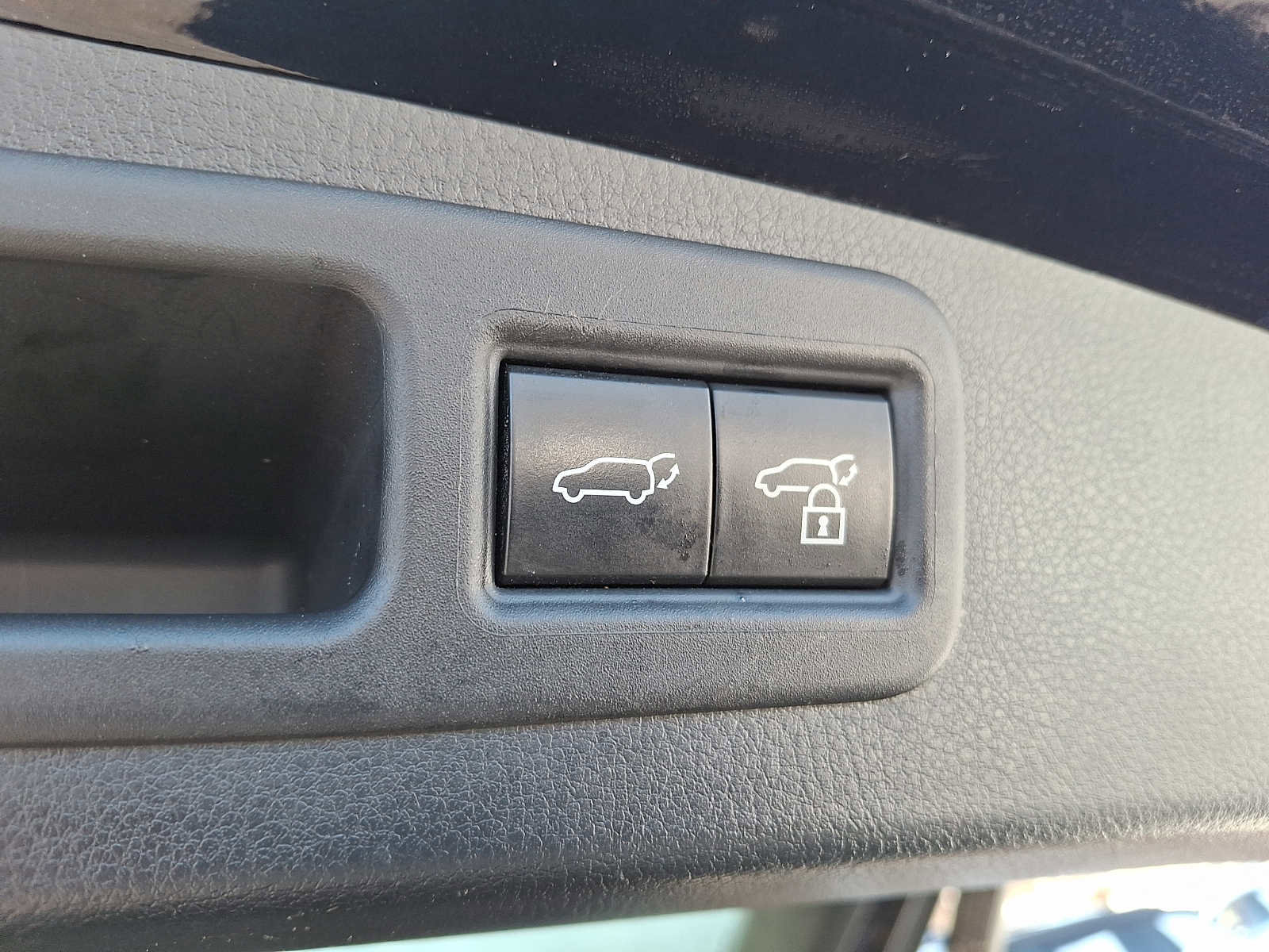 Used 2024 Lexus RX 350 Premium w/ Accessory Package (Z1) image 25