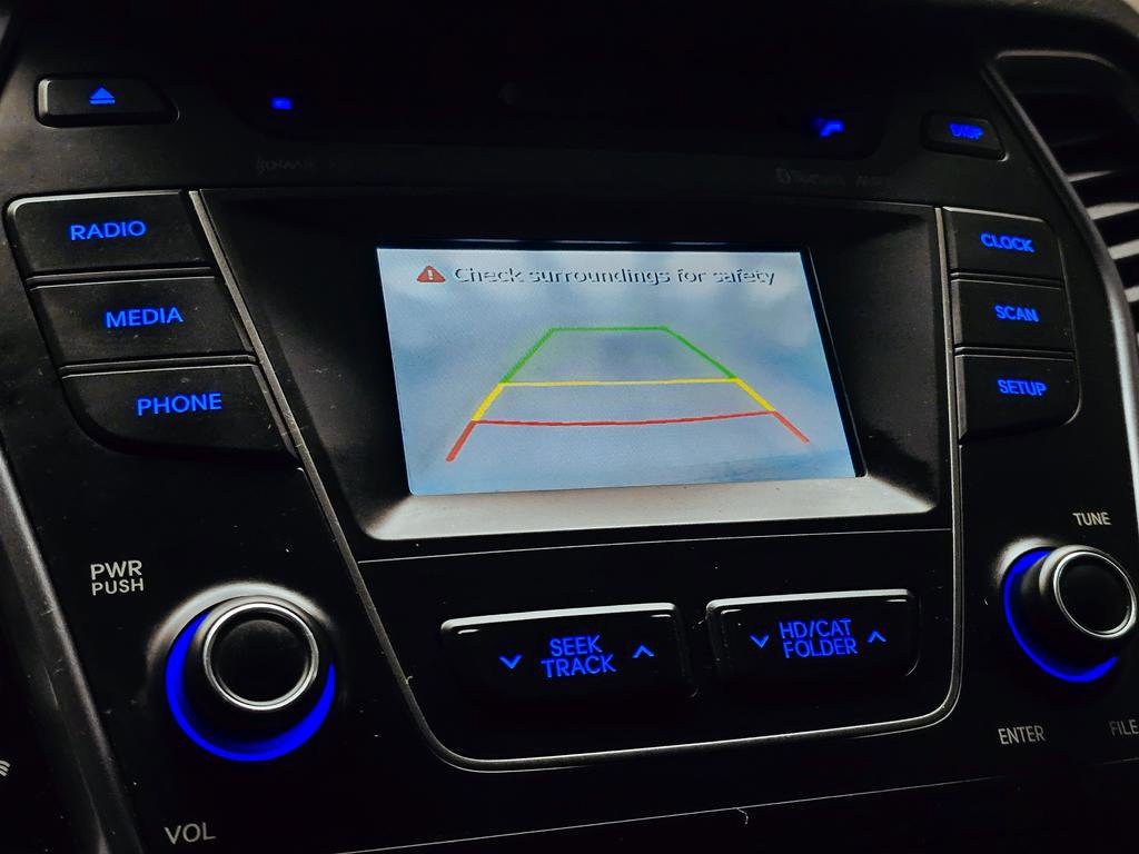 Used 2016 Hyundai Santa Fe SE AWD/4WD image 28