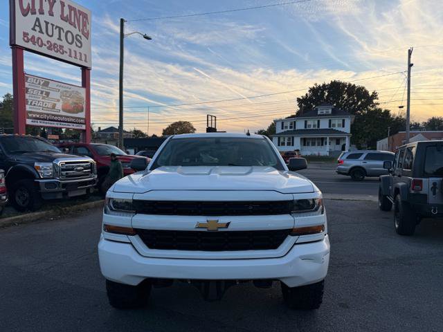 Used 2018 Chevrolet Silverado 1500 Custom w/ Custom Value Package image 3