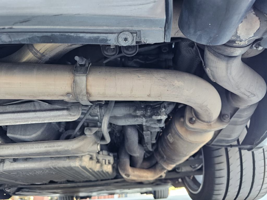 Used 2010 Porsche 911 Carrera image 15