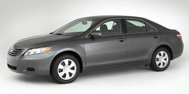 Used 2007 Toyota Camry LE image 2