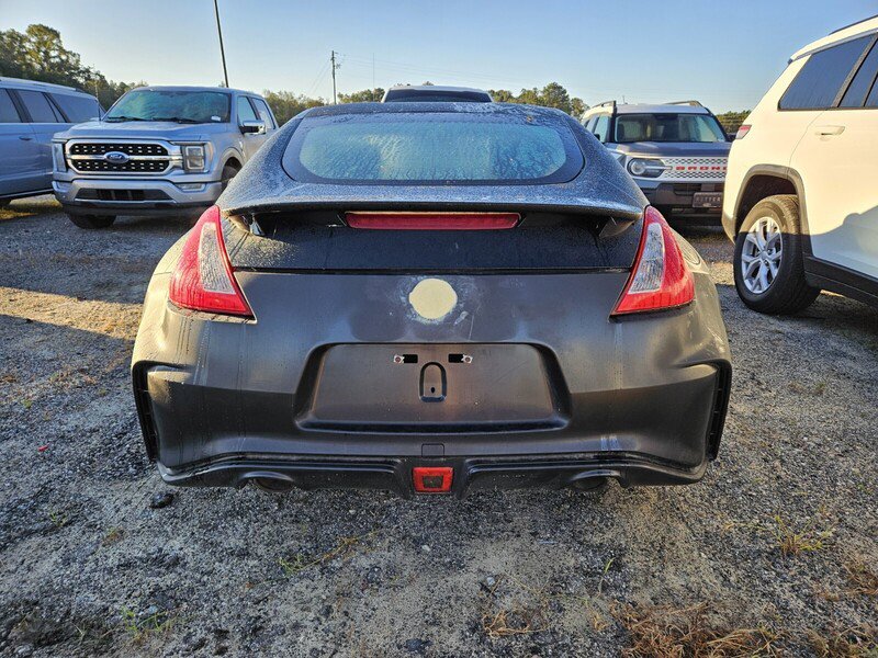 Used 2016 Nissan 370Z w/ Sport Package image 5