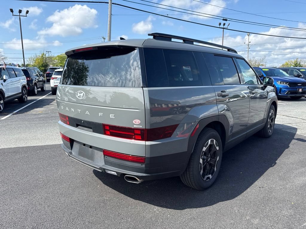 Used 2024 Hyundai Santa Fe SEL AWD/4WD image 5