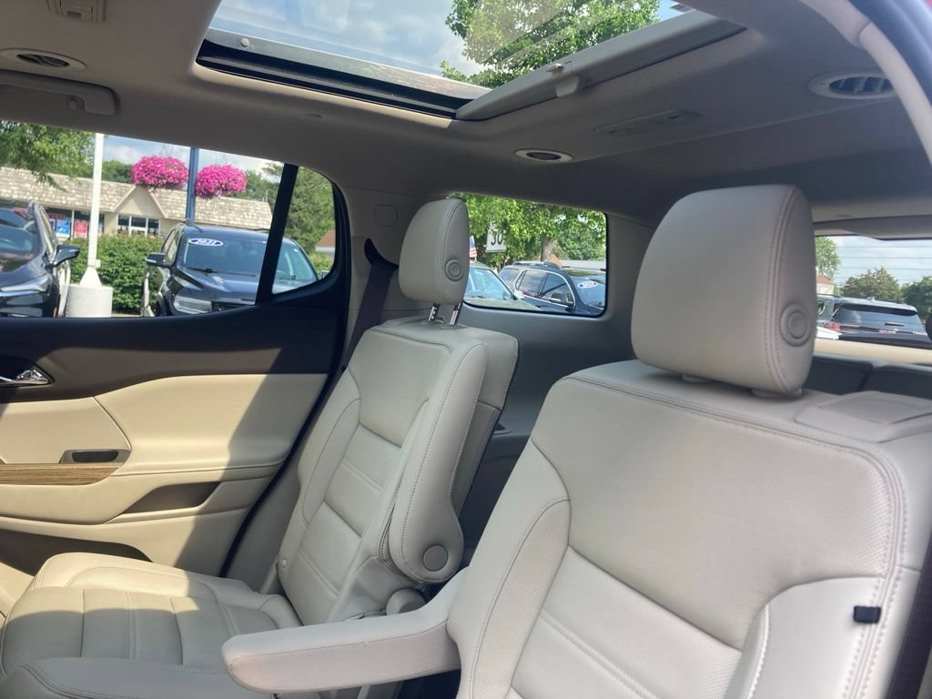 Used 2019 GMC Acadia Denali AWD/4WD image 17