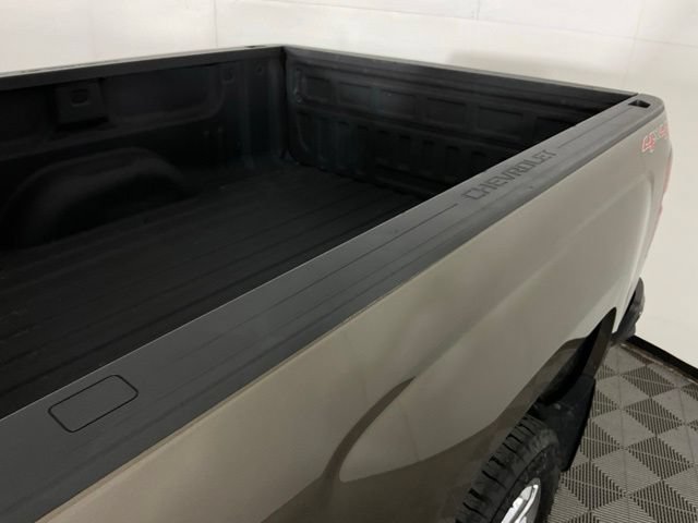 Used 2015 Chevrolet Silverado 2500 High Country w/ Duramax Plus Package AWD/4WD image 40