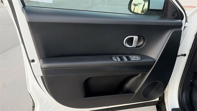 Used 2022 Hyundai Ioniq 5 SE image 9