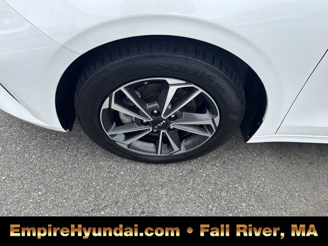 Used 2024 Kia Forte LXS image 11