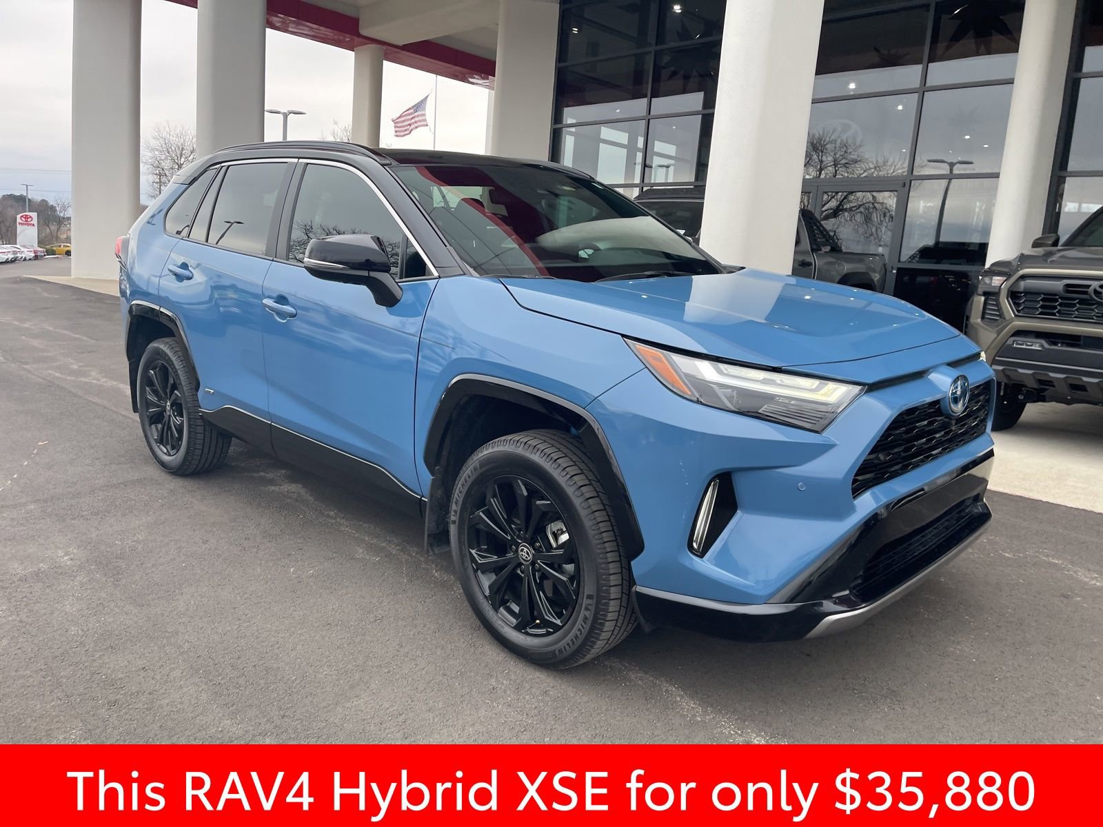 Used 2024 Toyota RAV4 XSE image 5