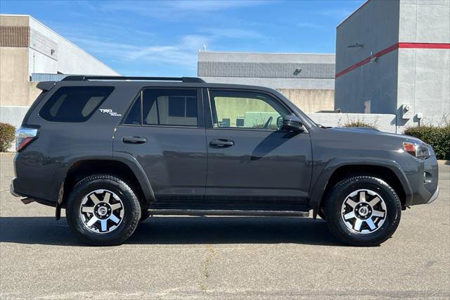 Certified 2024 Toyota 4Runner TRD Off-Road AWD/4WD image 6