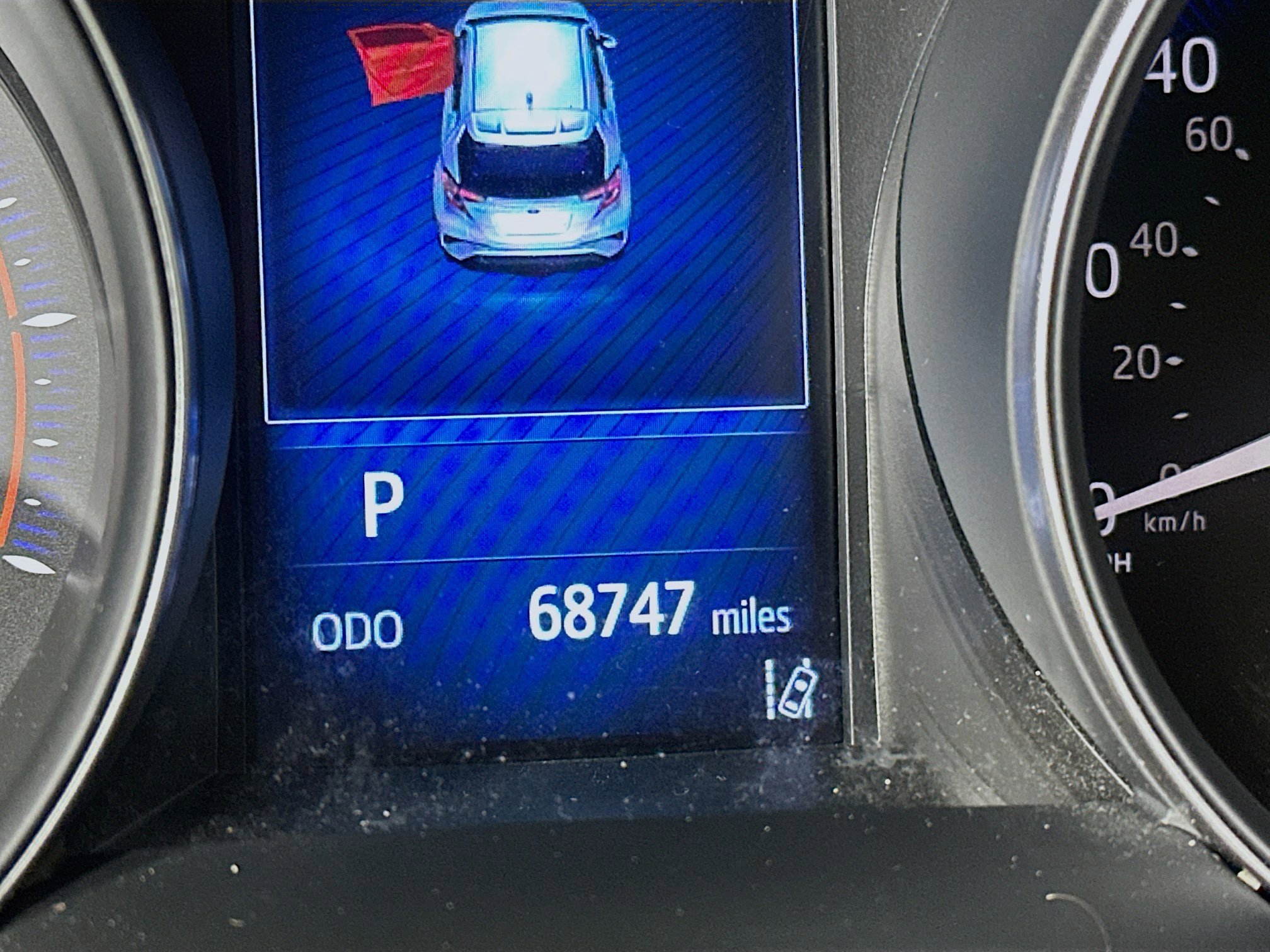 Used 2018 Toyota C-HR XLE FWD image 19