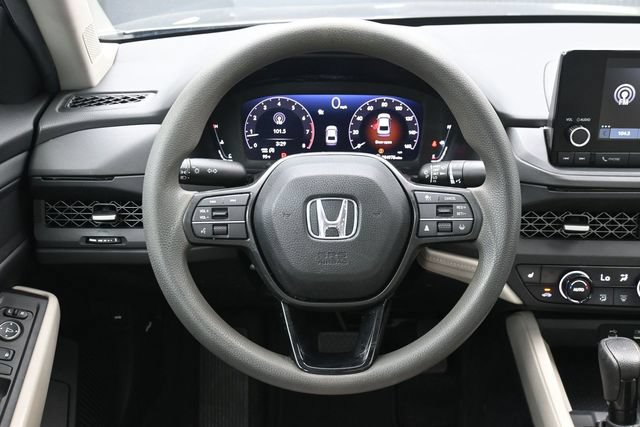 Used 2023 Honda Accord EX image 24