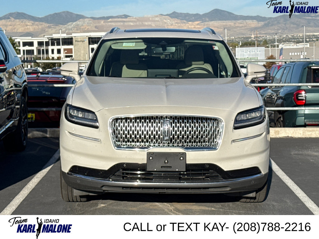 Used 2023 Lincoln Nautilus Reserve w/ Equipment Group 201A AWD/4WD image 5