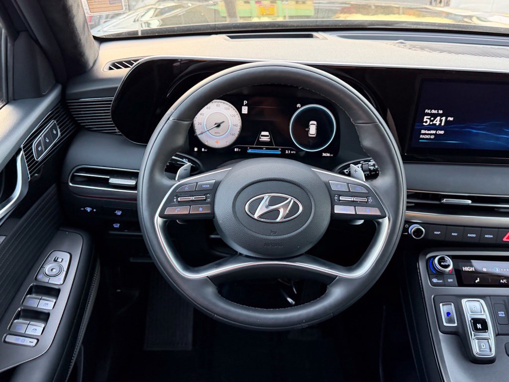 Certified 2025 Hyundai Palisade Calligraphy AWD/4WD image 23