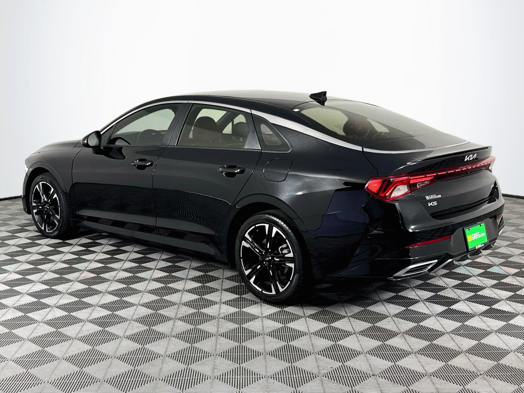 Used 2024 Kia K5 GT-Line w/ GT-Line Premium Package FWD image 6